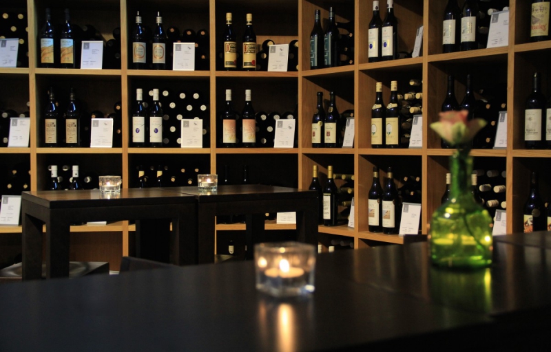 magasin-ST RAPHAEL-min_wine_vinorama_wine_bottle_cellar_red_wine_wines_storage_wine_rack-1077047
